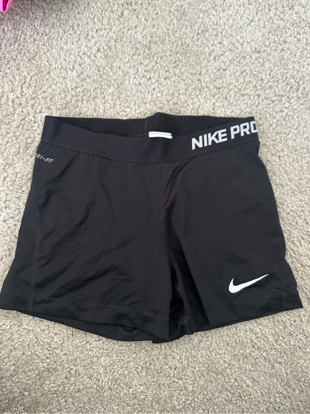Women’s Nike Pros